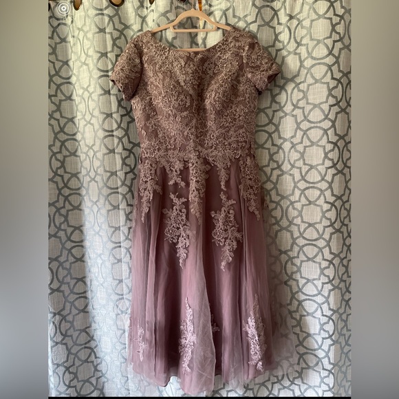 Mother of the Bride dress from Lan Ting. New with tags - Picture 1 of 6
